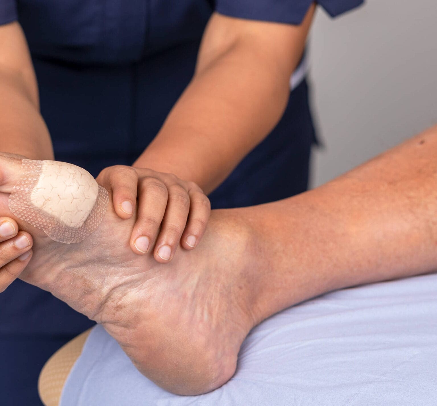 Neutron Technology for understanding how fluids move in wound dressings ...